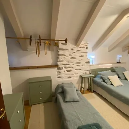 Appartement In Casa Medievale Montecrestese